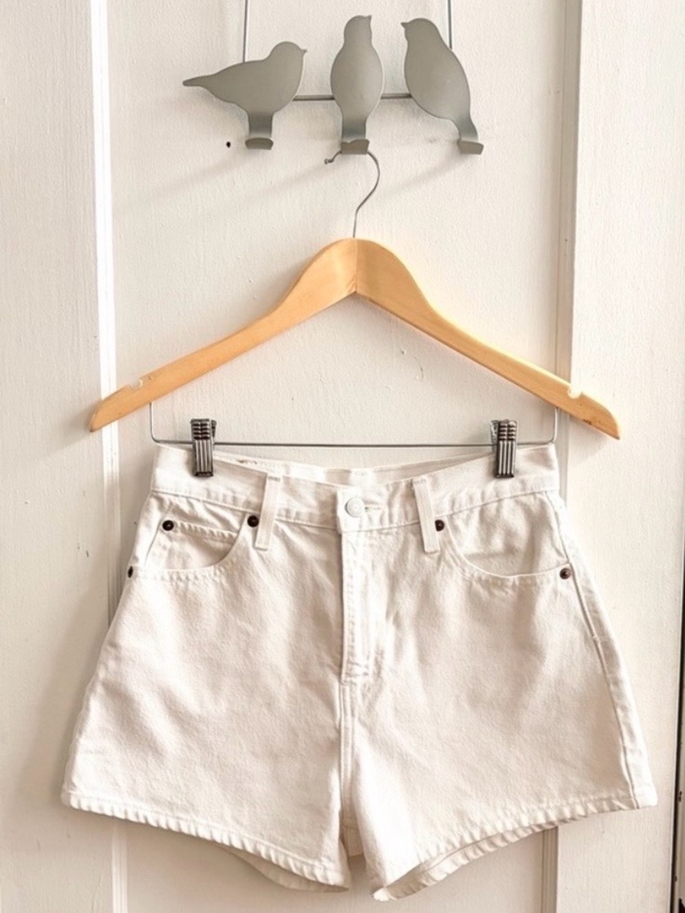Levi's White ‘80s Mom High-Rise Jean Shorts